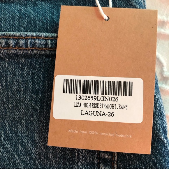 Reformation Liza High Rise Straight Jean in Laguna - Picture 6 of 6